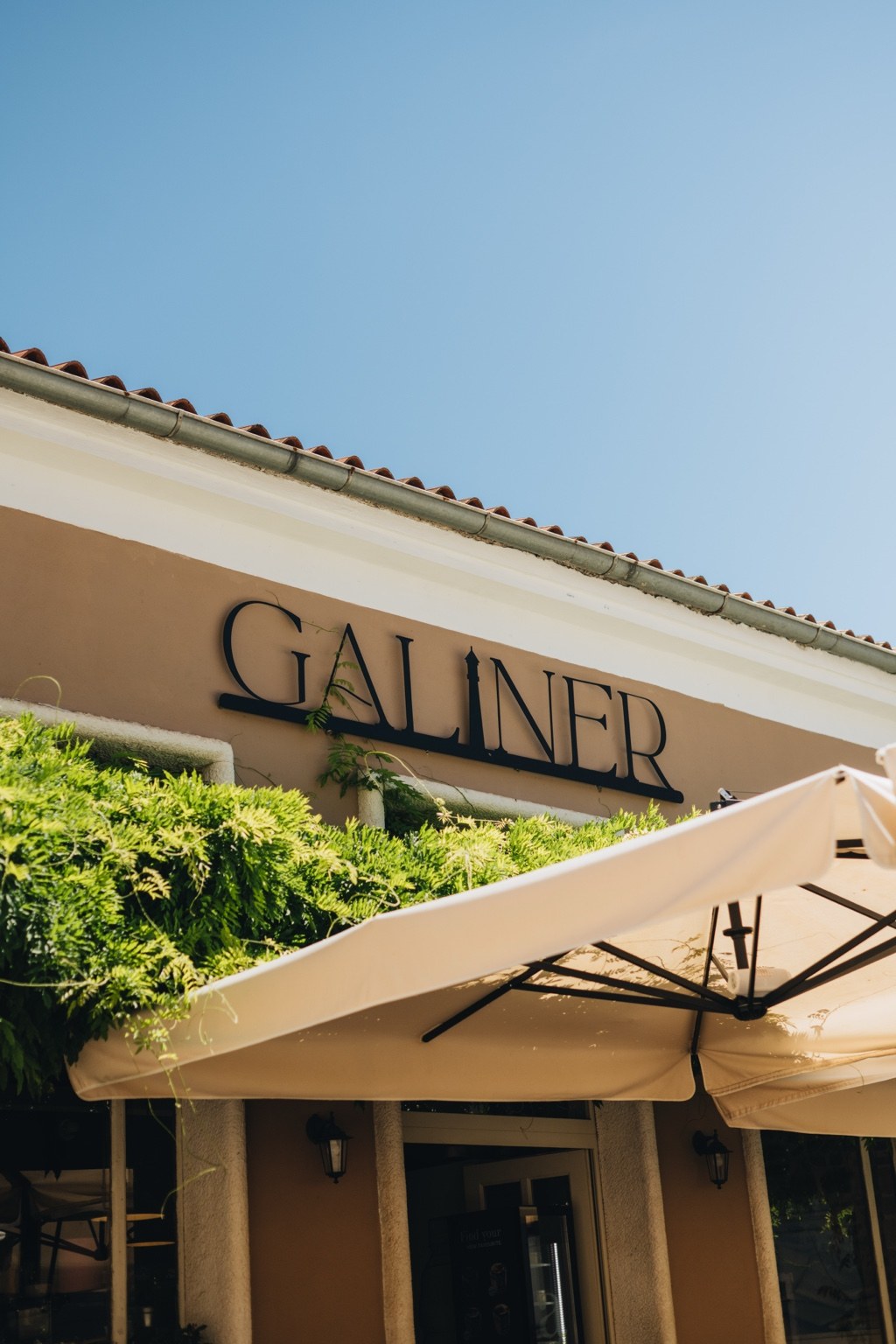 Galiner facade